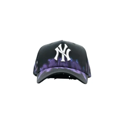 Dandy New York Yankees cap featuring the official logo for sports and casual style